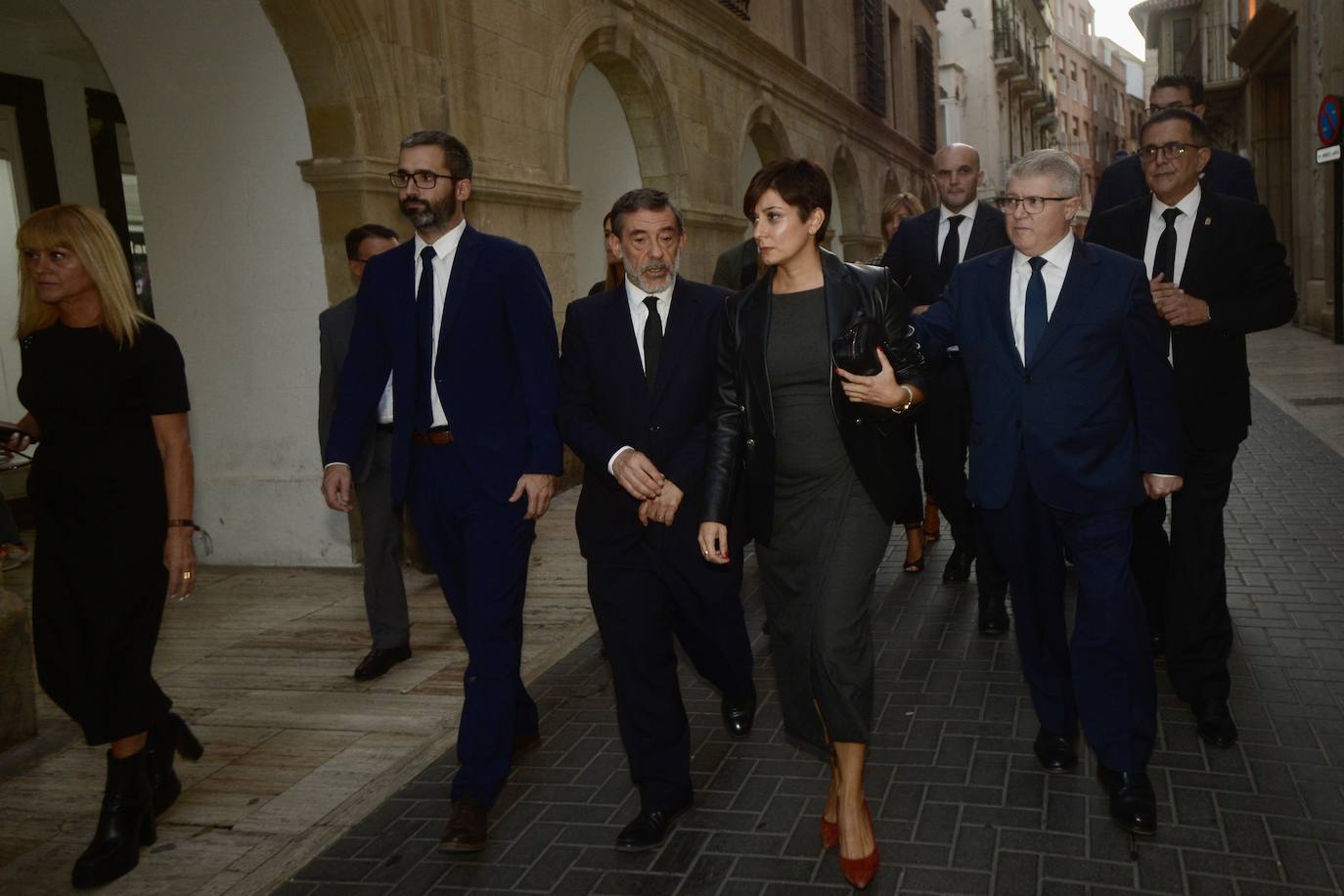 Las imágenes del funeral en la Catedral por los 13 de Atalayas