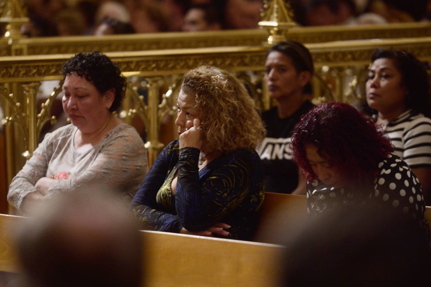 Las imágenes del funeral en la Catedral por los 13 de Atalayas