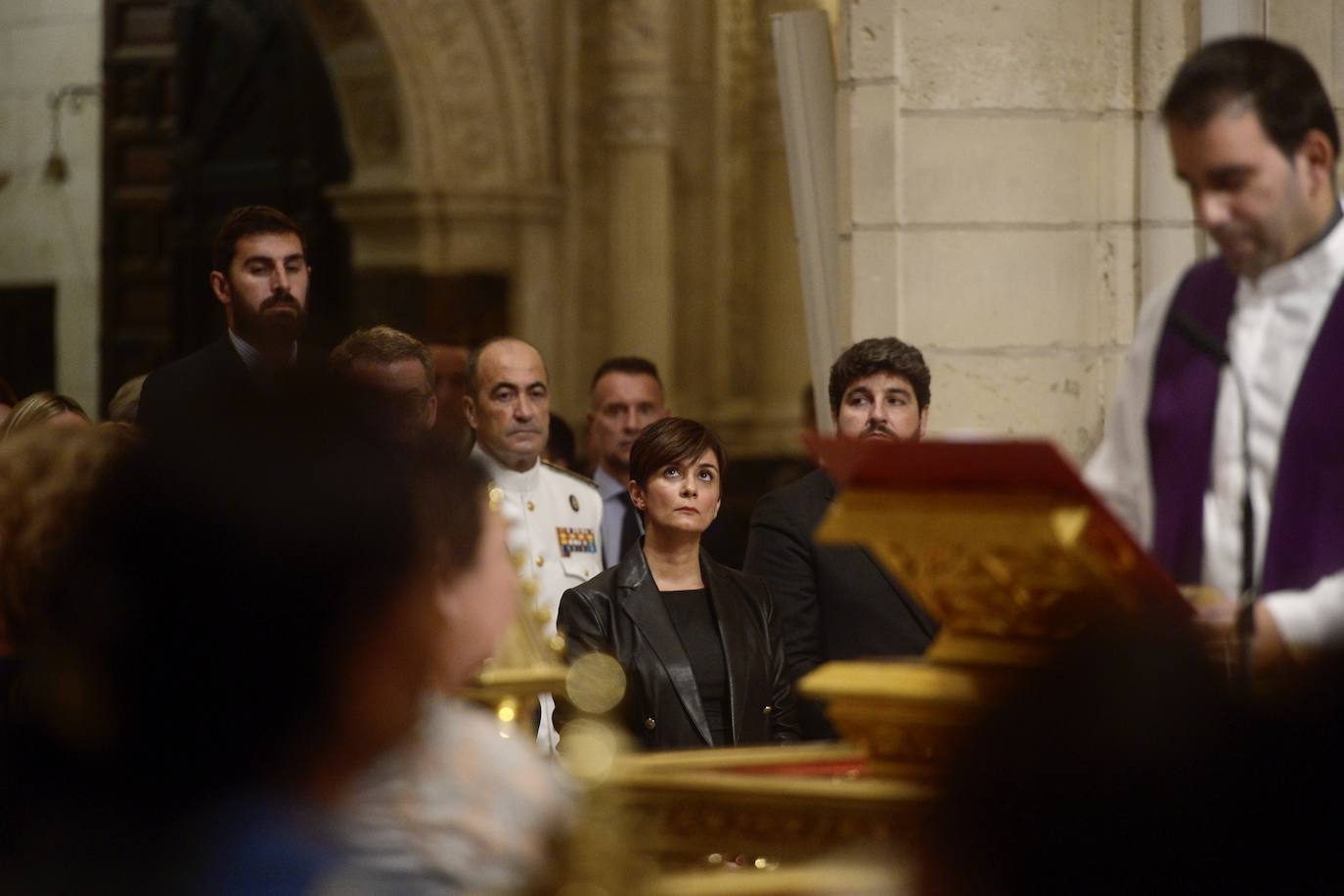Las imágenes del funeral en la Catedral por los 13 de Atalayas