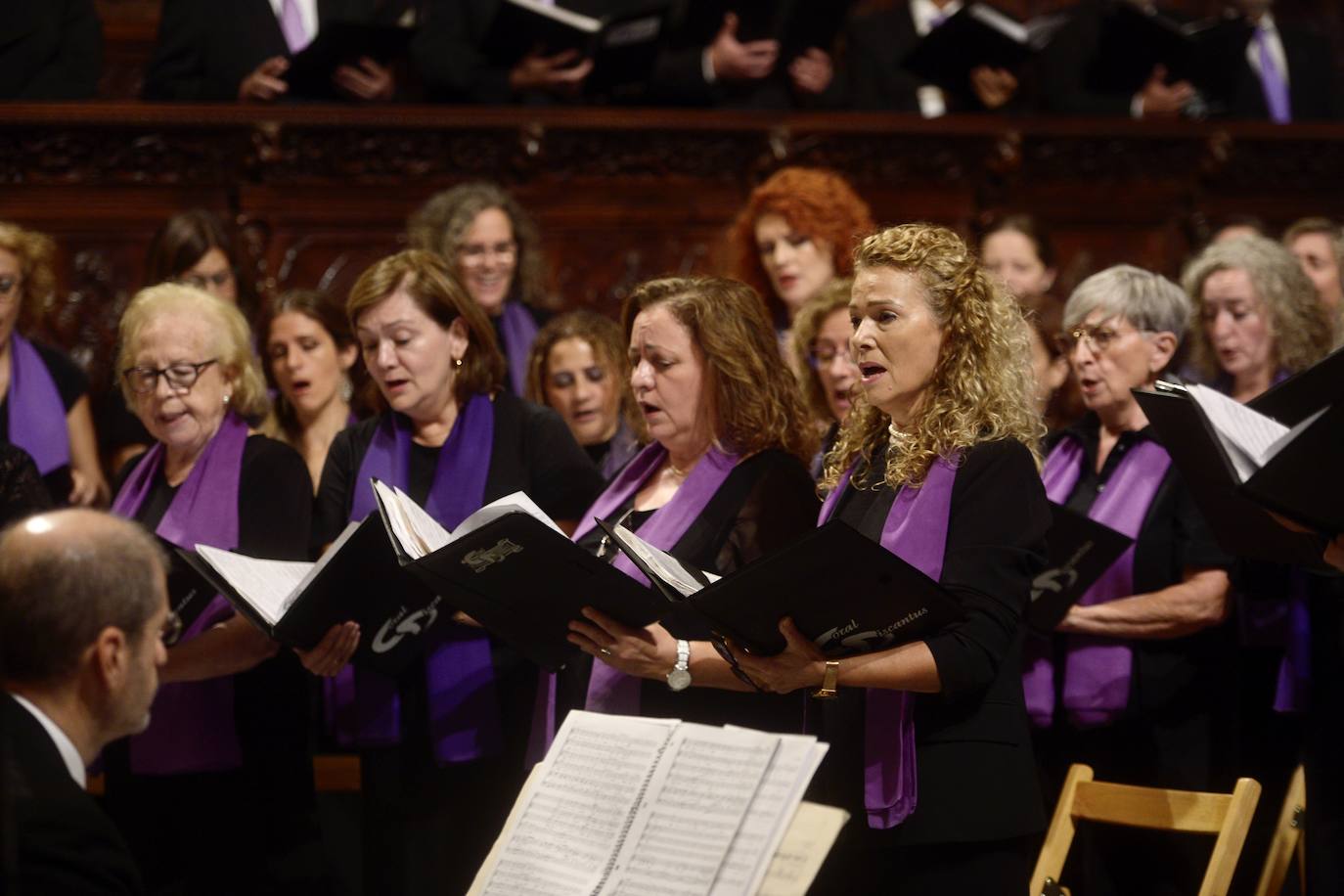 Las imágenes del funeral en la Catedral por los 13 de Atalayas