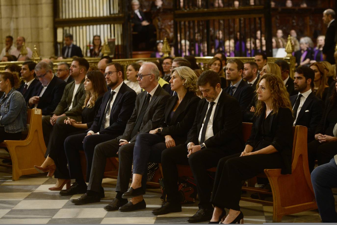 Las imágenes del funeral en la Catedral por los 13 de Atalayas