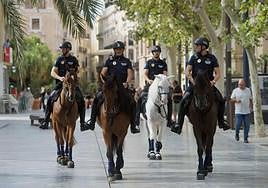 Miembros de la Unidad Especial de Caballería, el día de su representación, a finales de agosto.