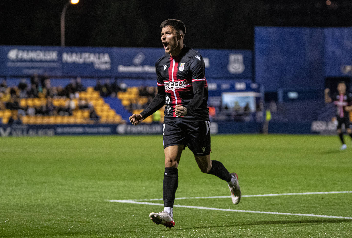 El empate del Cartagena frente al Alcorcón, en imágenes