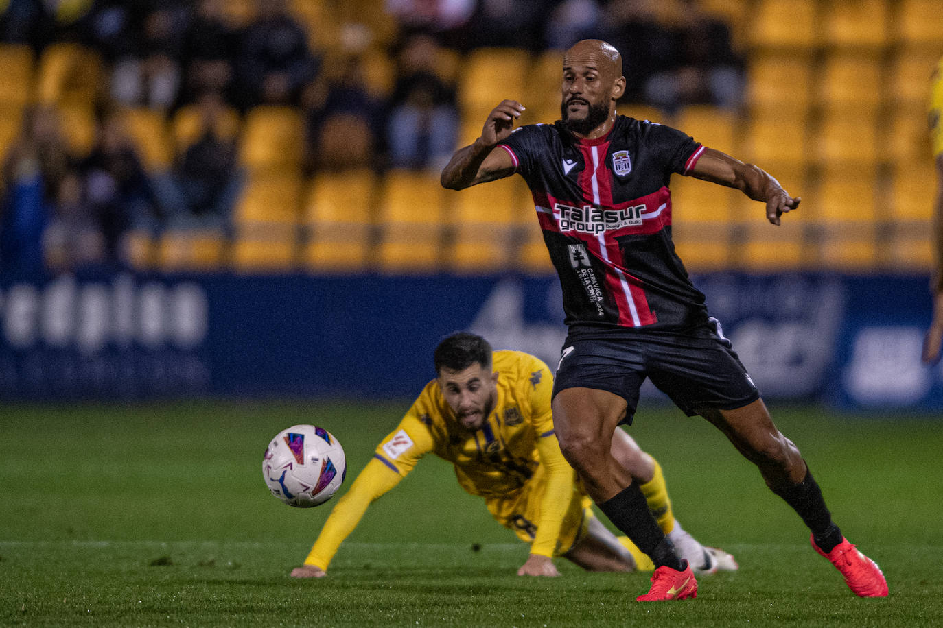El empate del Cartagena frente al Alcorcón, en imágenes