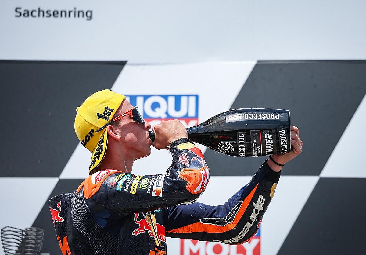 La trayectoria de Pedro Acosta en Moto2, en imágenes