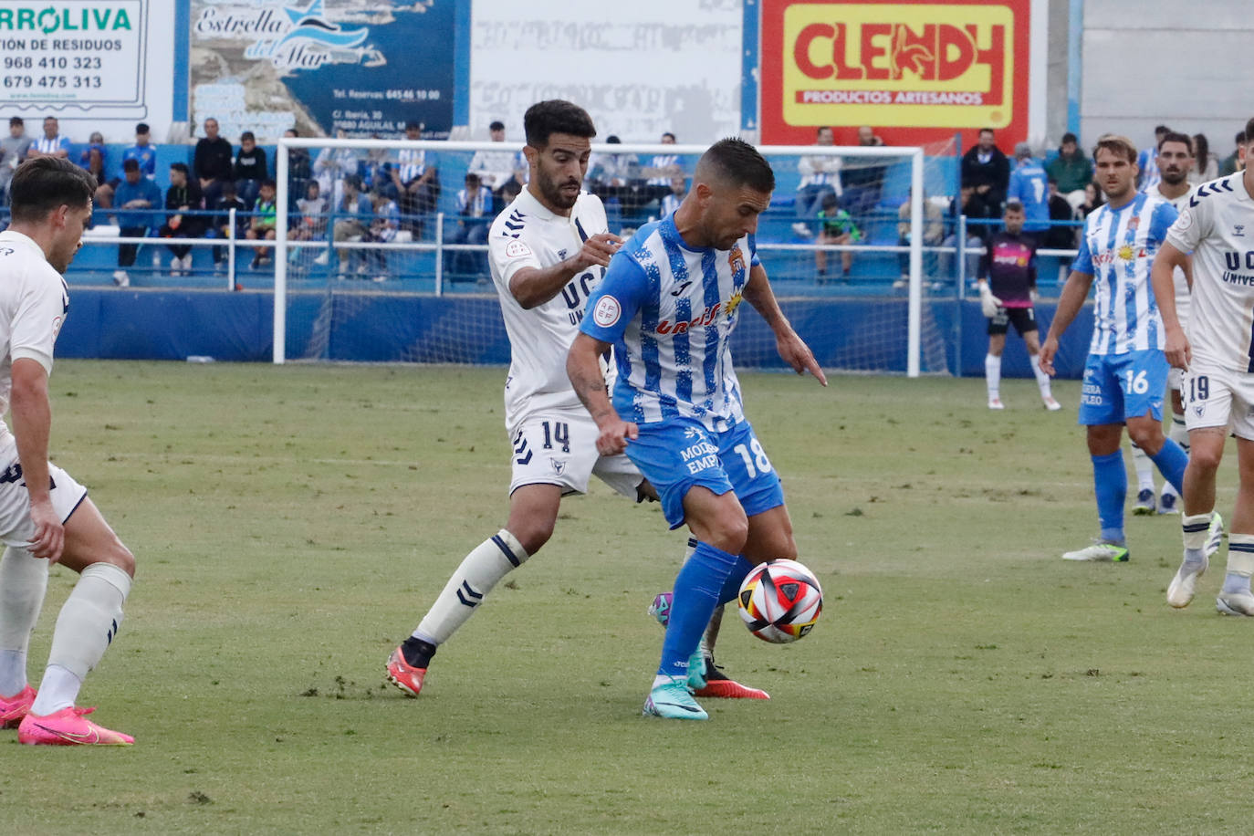 Las imágenes del Águilas-UCAM Murcia (1-0)