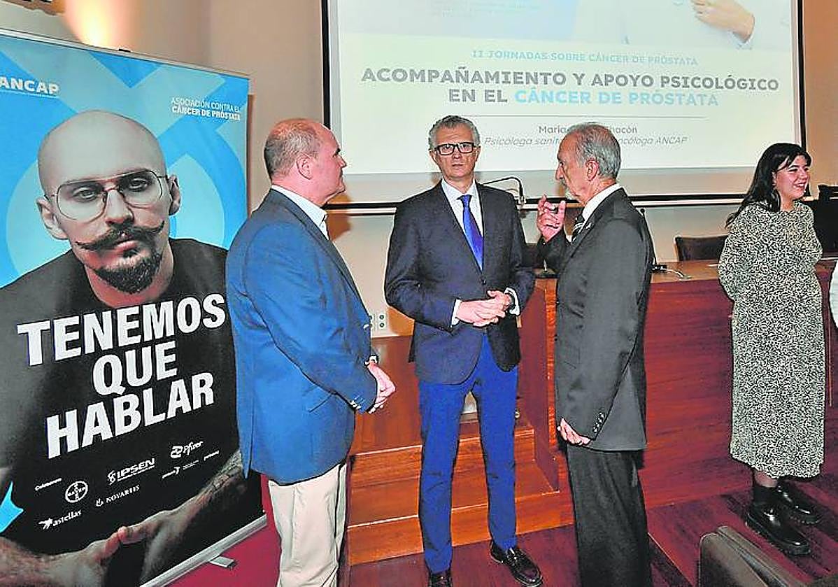 El consejero de Salud, en las jornadas.