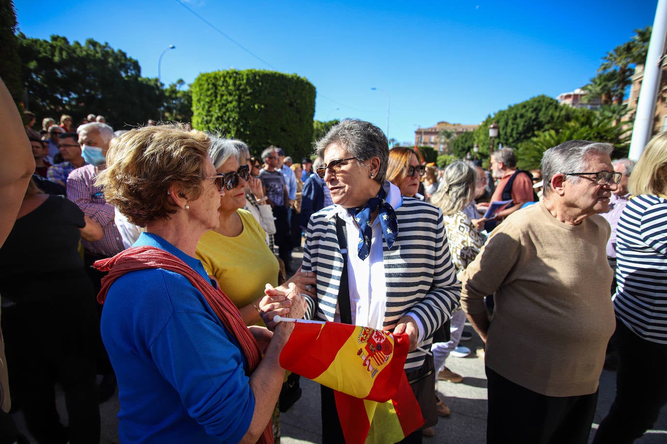 La concentración en La Glorieta de Murcia contra la ley de amnistía, en imágenes