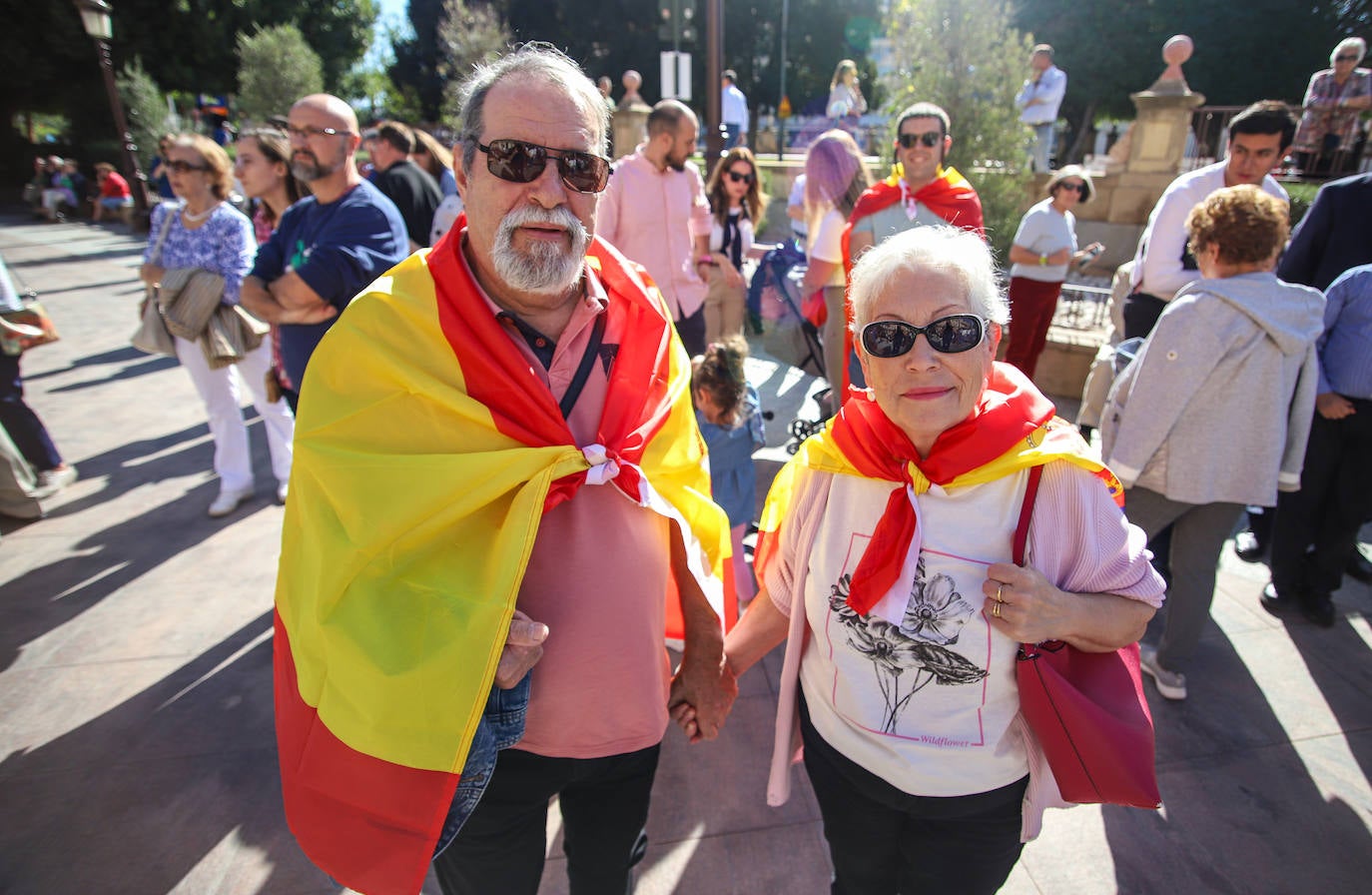 La concentración en La Glorieta de Murcia contra la ley de amnistía, en imágenes