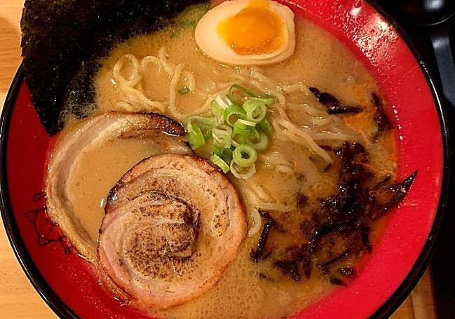 Plato de ramen de Himawari.