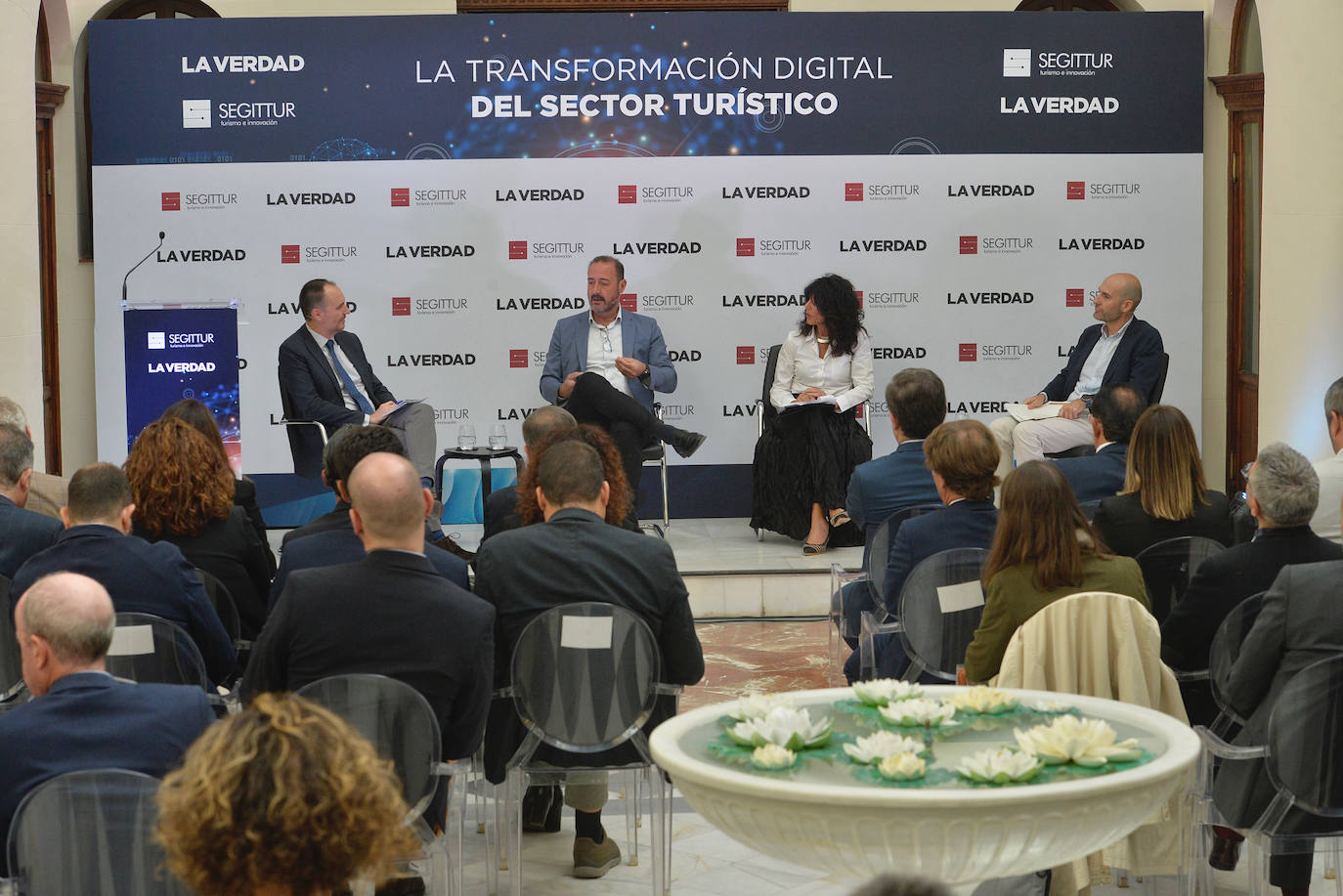 La jornada de Segittur sobre transformación digital del sector turístico en Murcia, en imágenes
