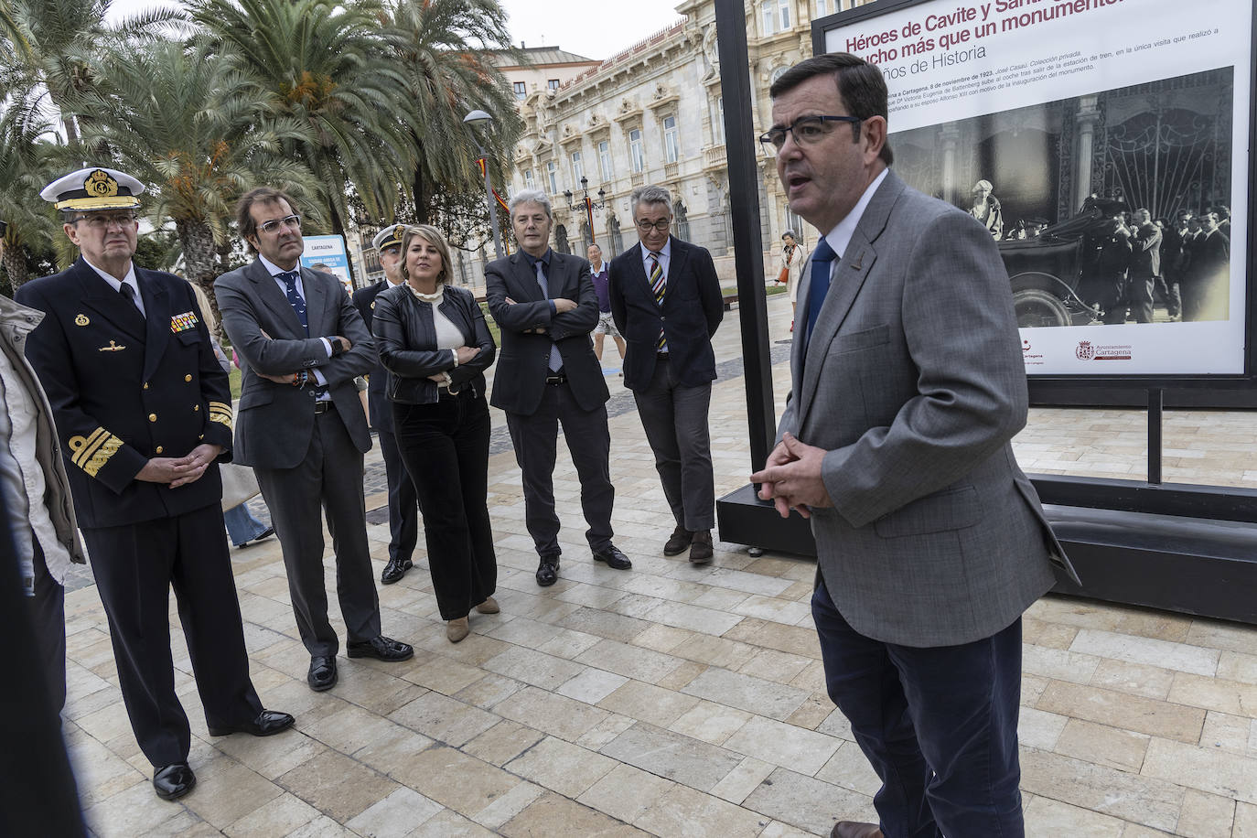 Exposición por el centenario del monumento Héroes de Cavite en Cartagena