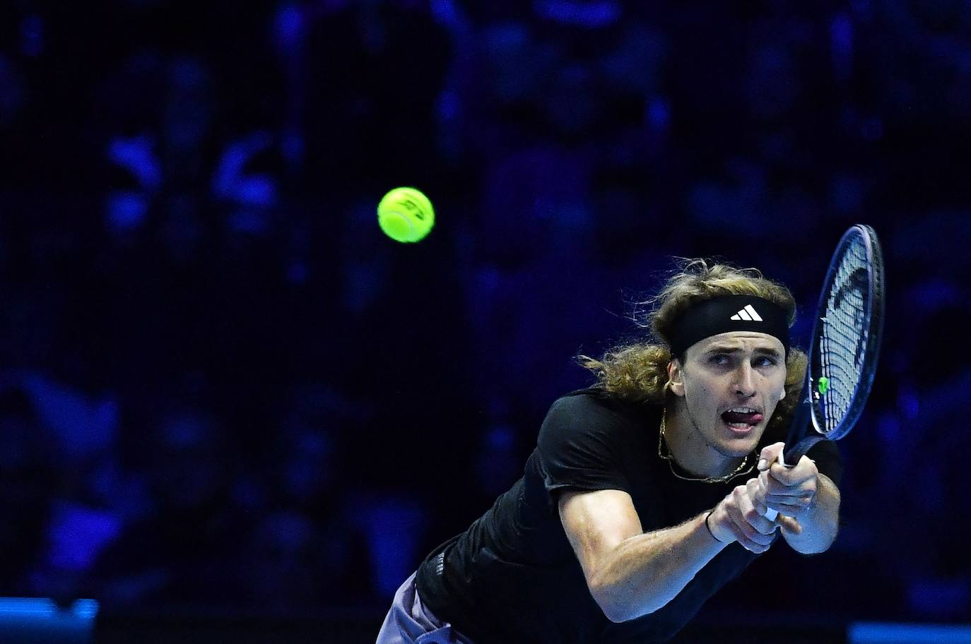 La derrota de Carlos Alcaraz ante Zverev en las Finales ATP, en imágenes