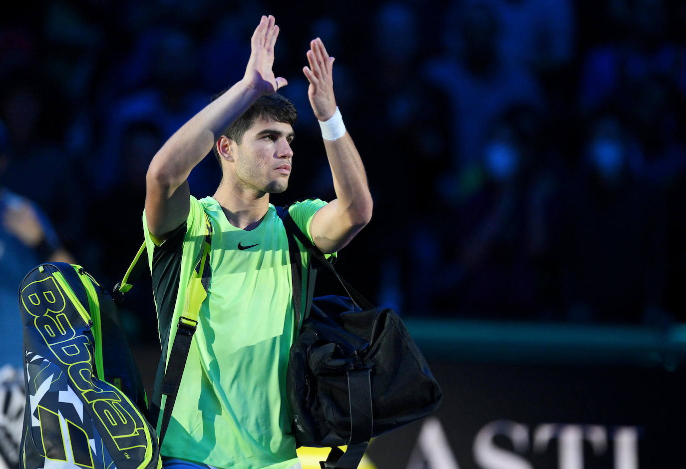 La derrota de Carlos Alcaraz ante Zverev en las Finales ATP, en imágenes