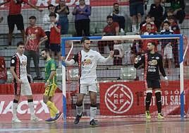 Las imágenes del partido ElPozo-Jaén (3-2)