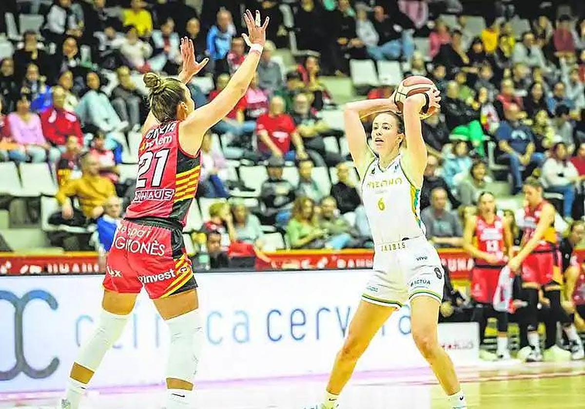 Imagen de partido del Jairis contra el Spar Girona.