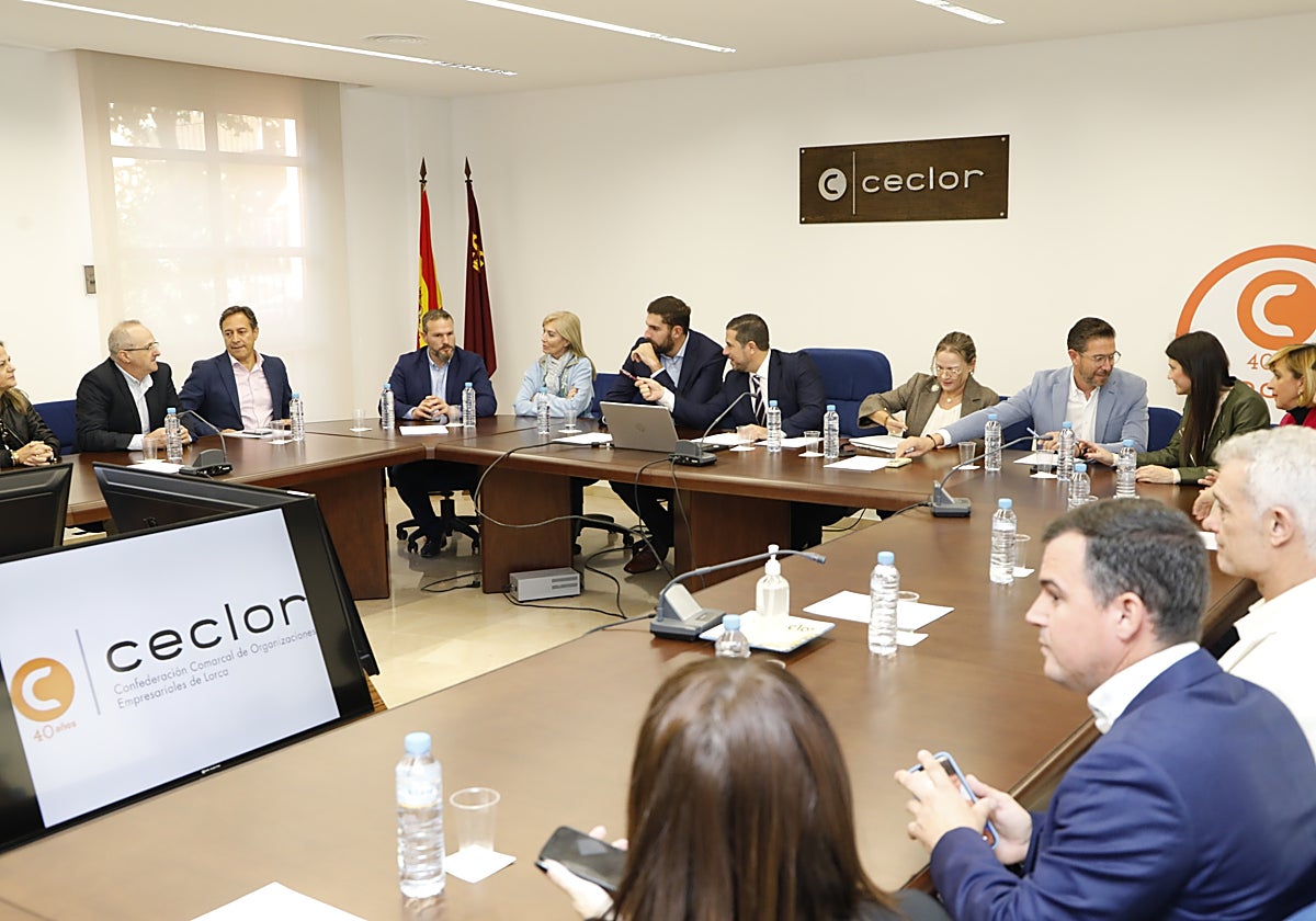 Reunión de la patronal Ceclor con el vicepresidente del Gobierno regional, José Ángel Antelo.