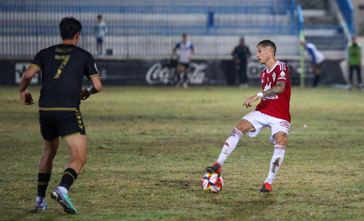 El empate del Real Murcia frente al Intercity, en imágenes