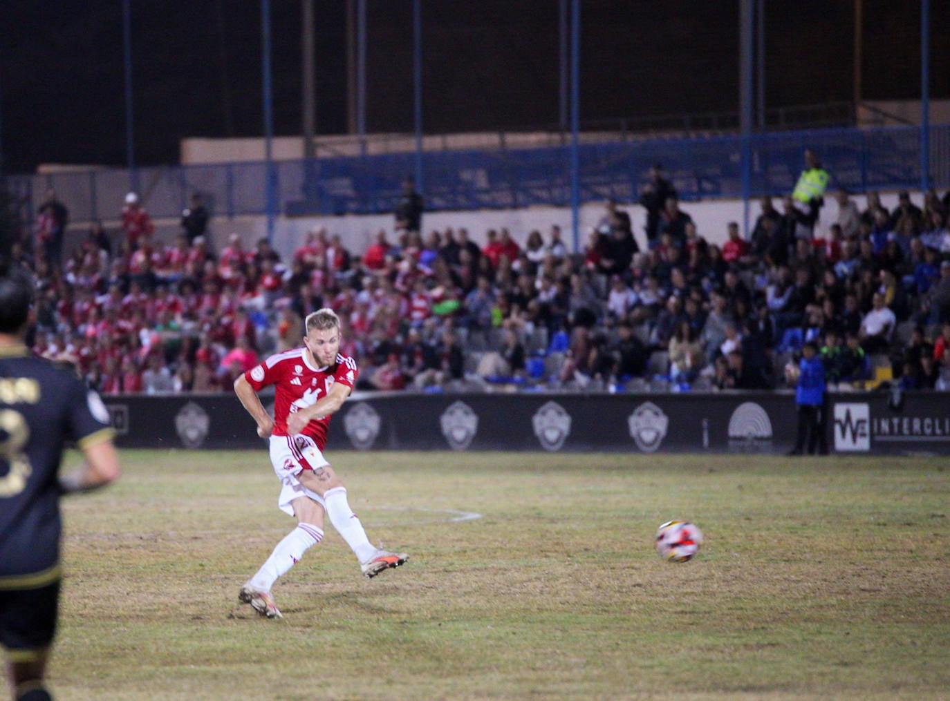 El empate del Real Murcia frente al Intercity, en imágenes