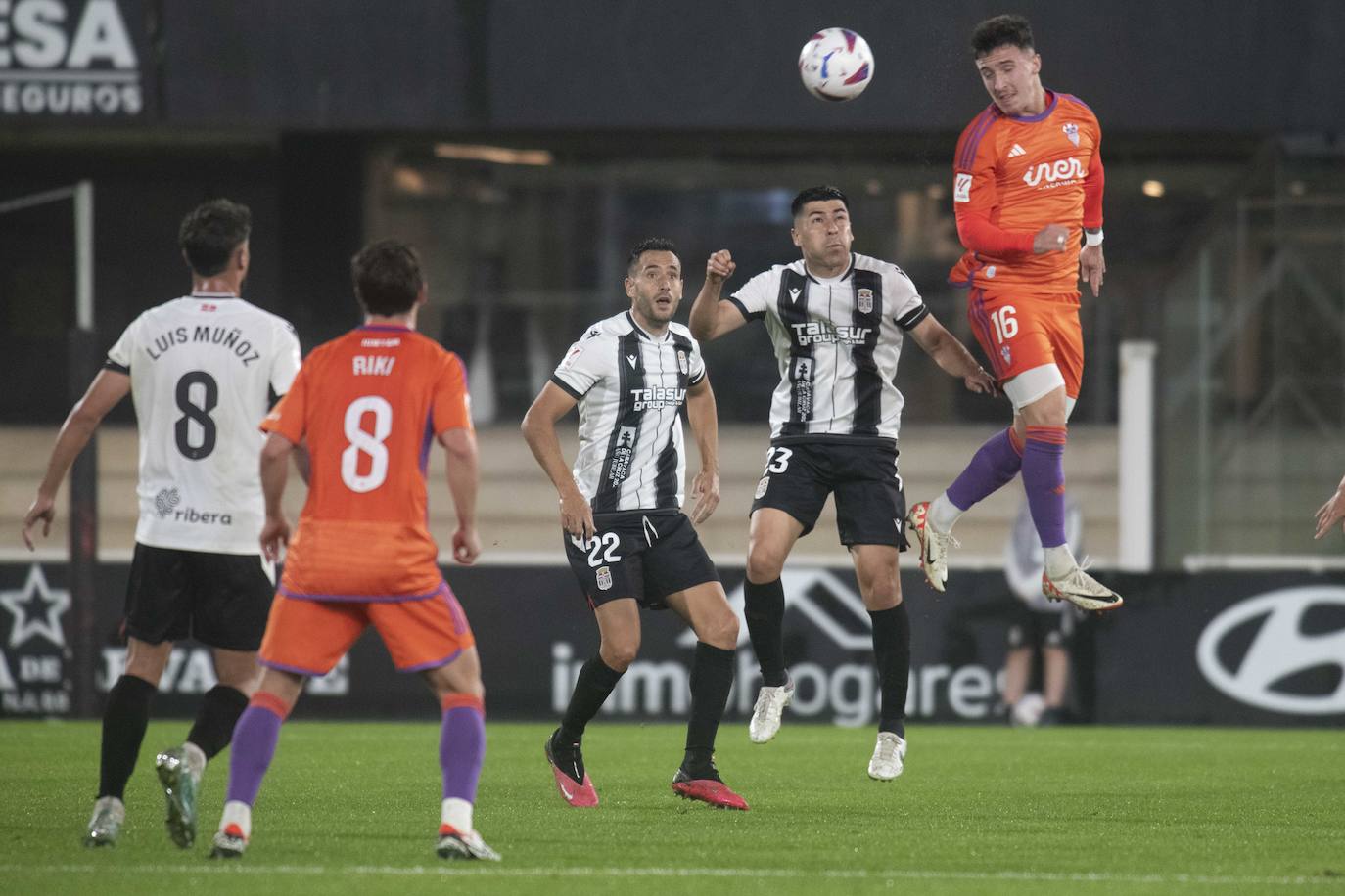 El empate del Cartagena frente al Albacete, en imágenes