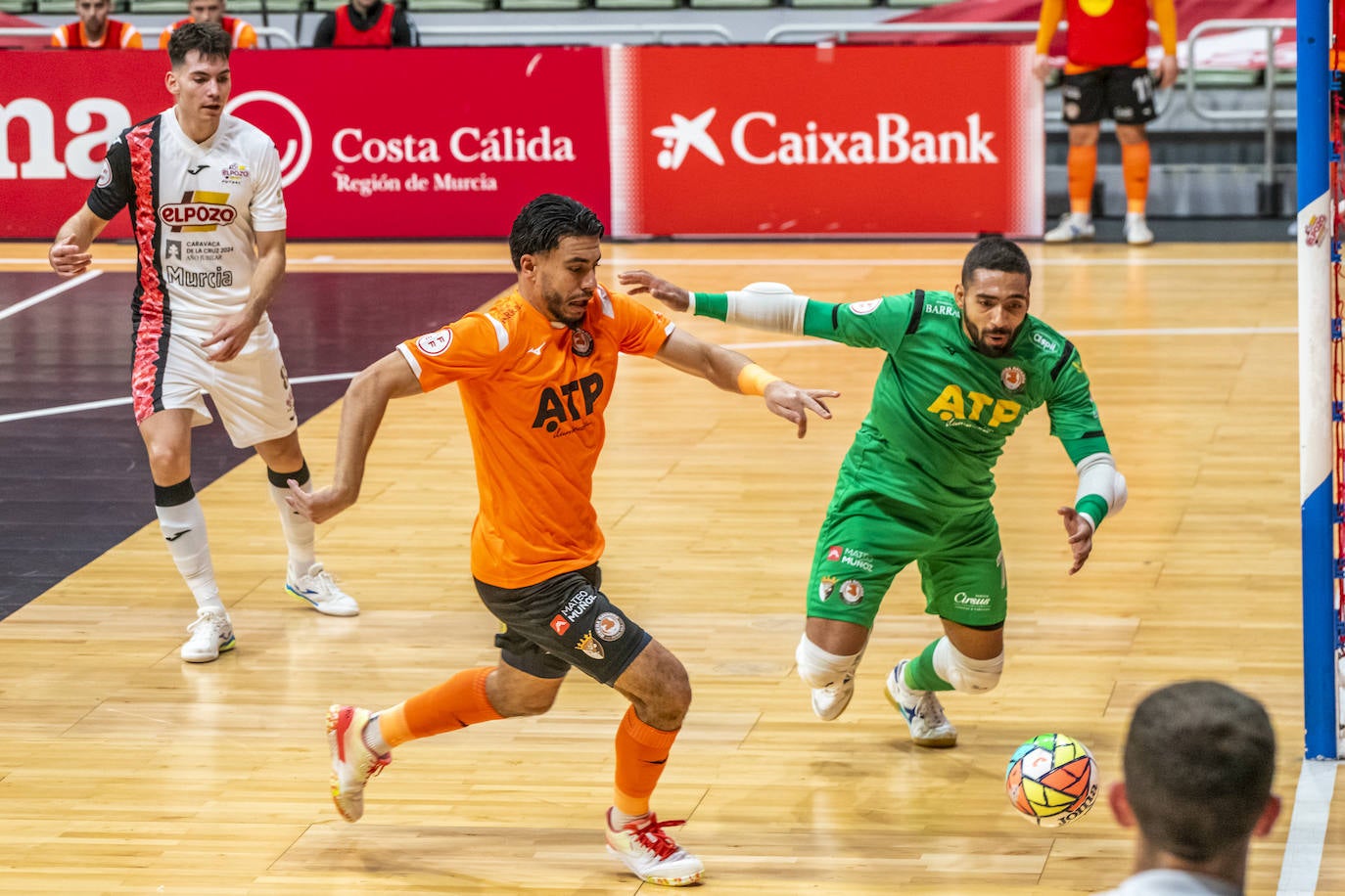 El empate de ElPozo Murcia frente al Ribera Navarra, en imágenes