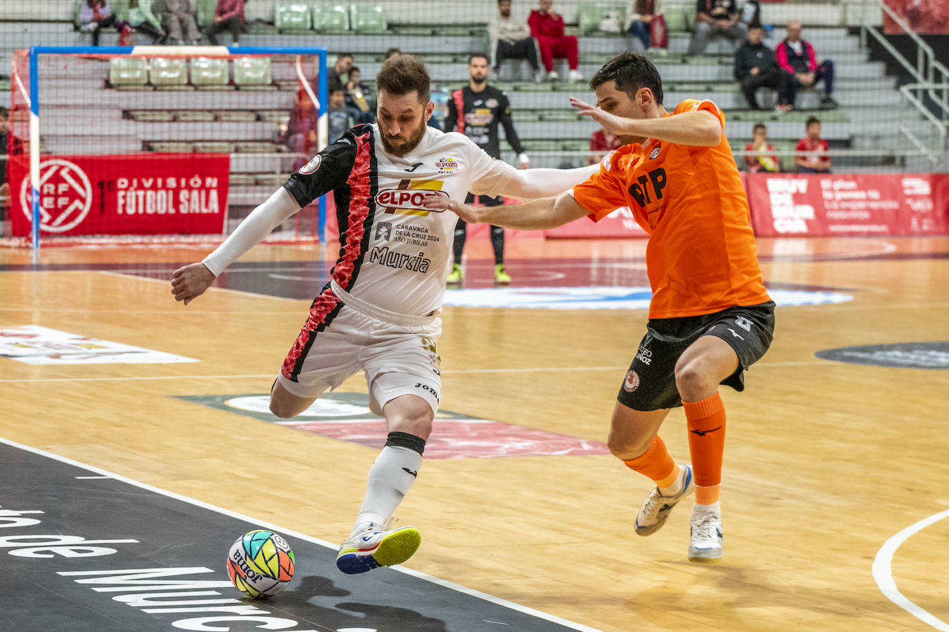 El empate de ElPozo Murcia frente al Ribera Navarra, en imágenes