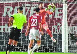 Manu García, durante el Real Murcia-Castilla.