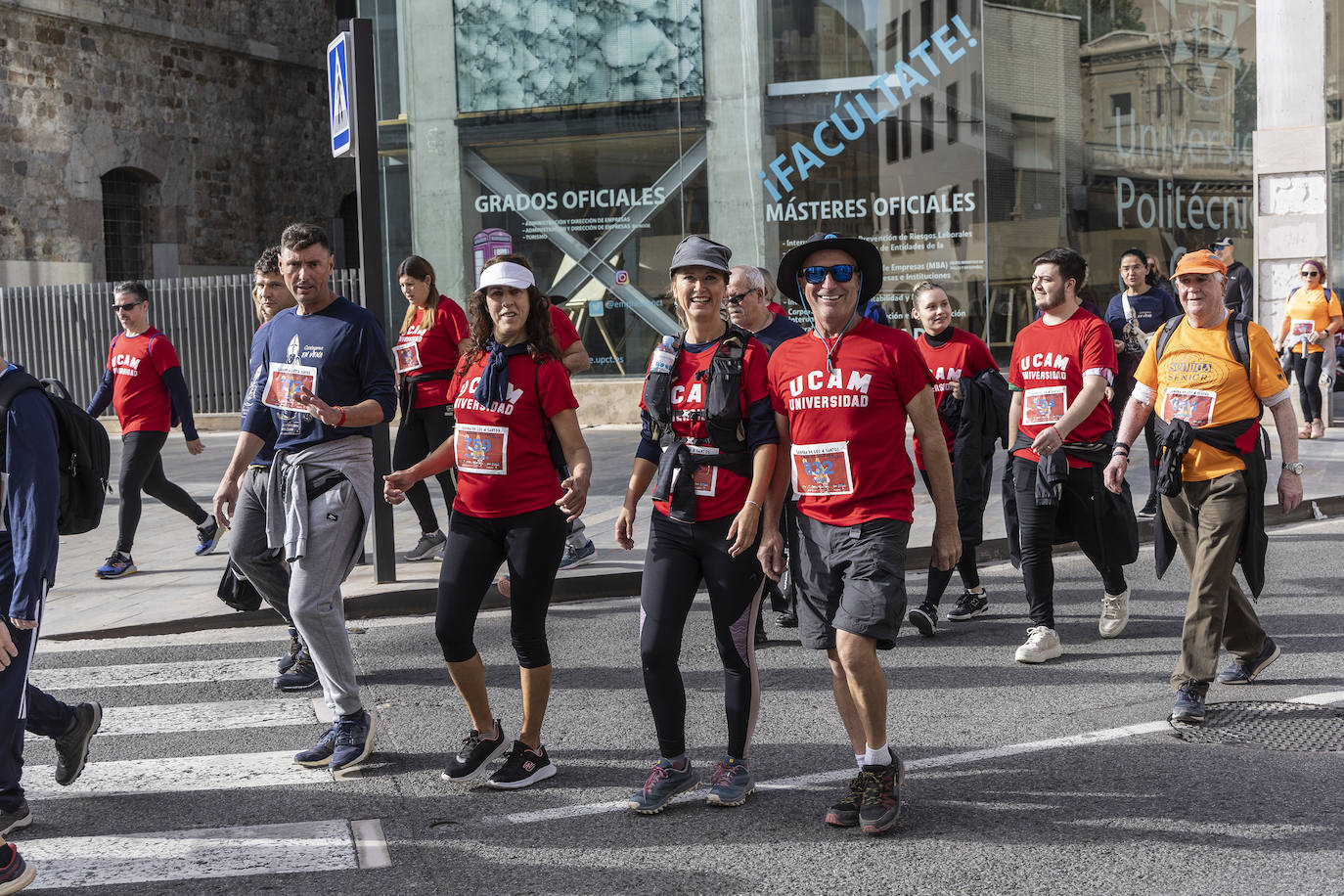 Las imágenes de la carrera solidaria de los Cuatro Santos en Cartagena