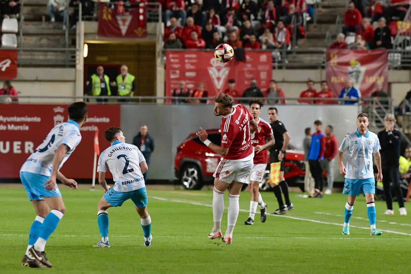 La derrota del Real Murcia frente al Málaga, en imágenes