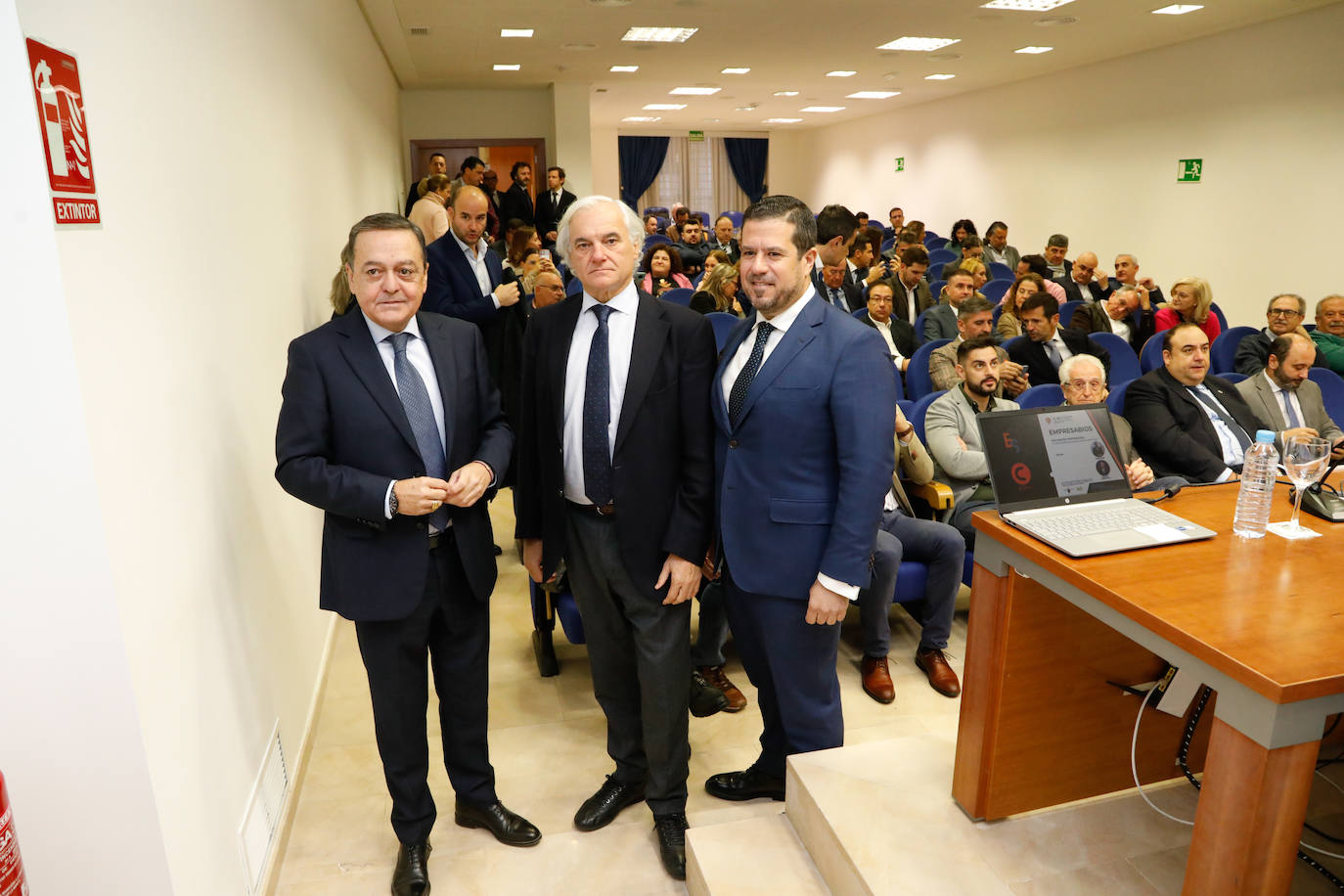 El presidente de Croem, el vicepresidente de la CEOE y el presidente de Ceclor en la jornada 'Empresabios' organizada por la patronal lorquina.