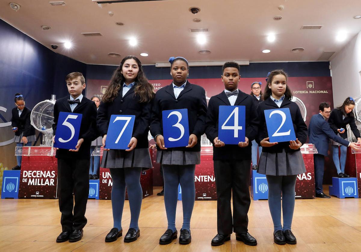 Uno de los números premiados del sorteo de la Lotería del Niño, en una imagen de archivo.