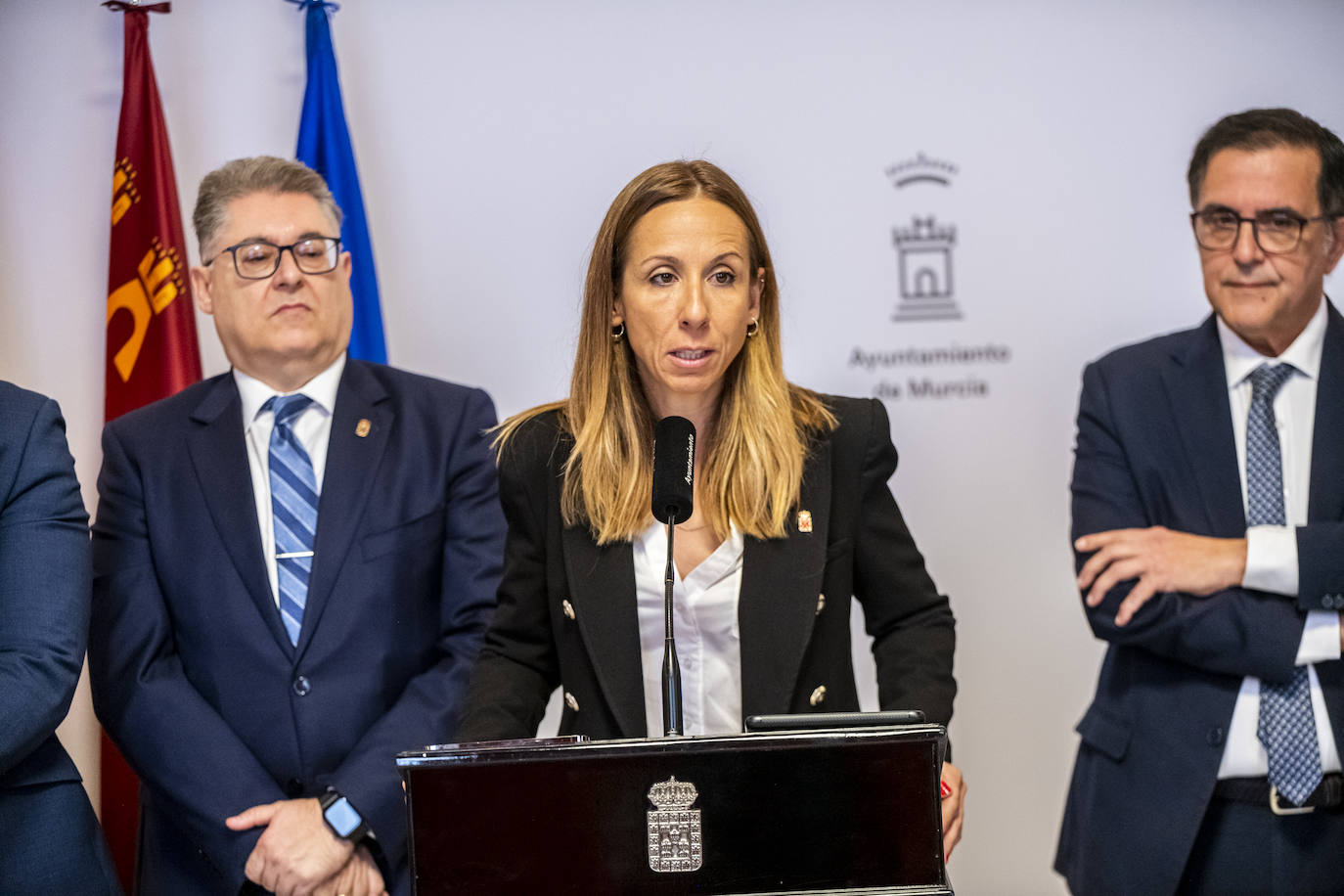 El Pleno del Ayuntamiento de Murcia, en imágenes