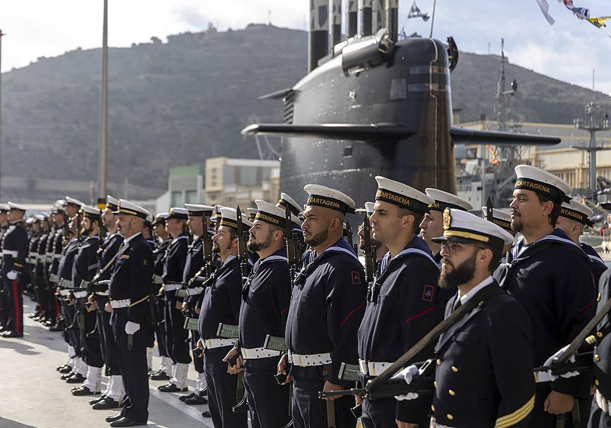 El acto de entrega del S-81 a la Armada, en imágenes