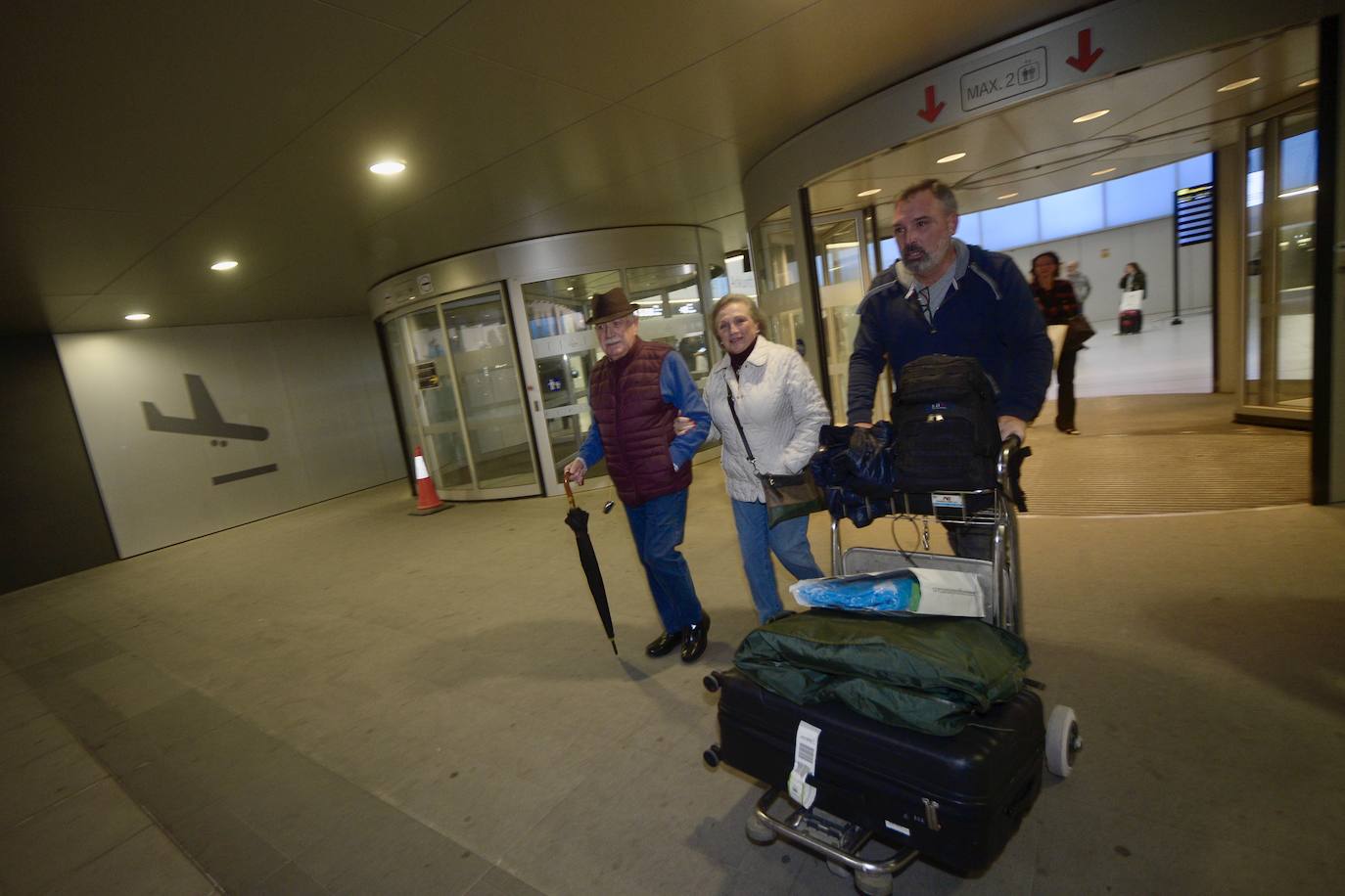 El vuelo entre Madrid y Murcia, en imágenes