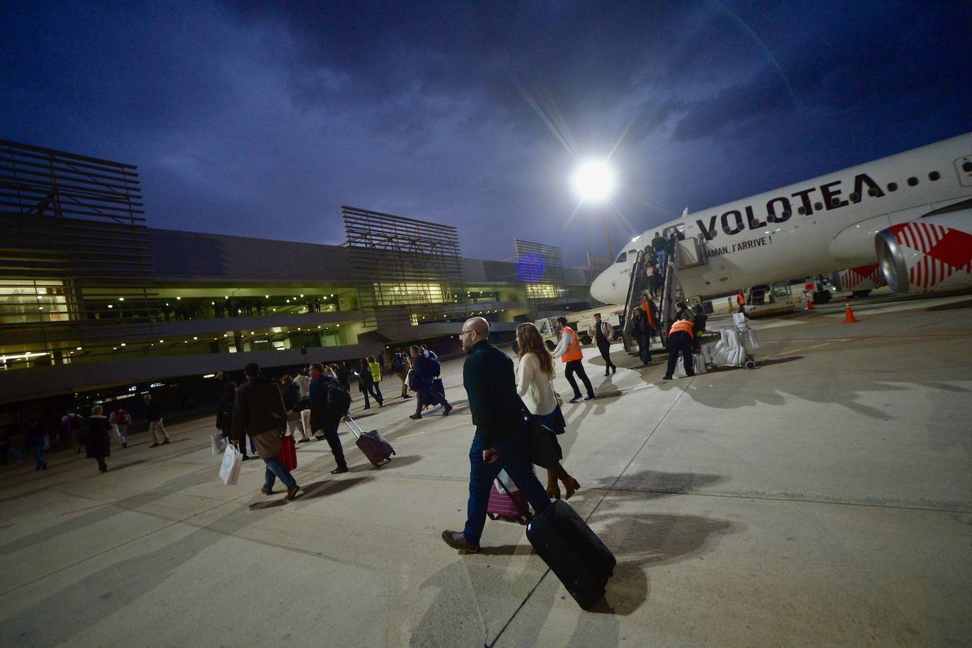 El vuelo entre Madrid y Murcia, en imágenes