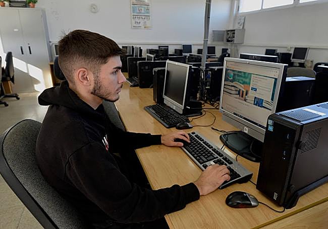 José Manuel Botella Manzano en el IES Sanje.