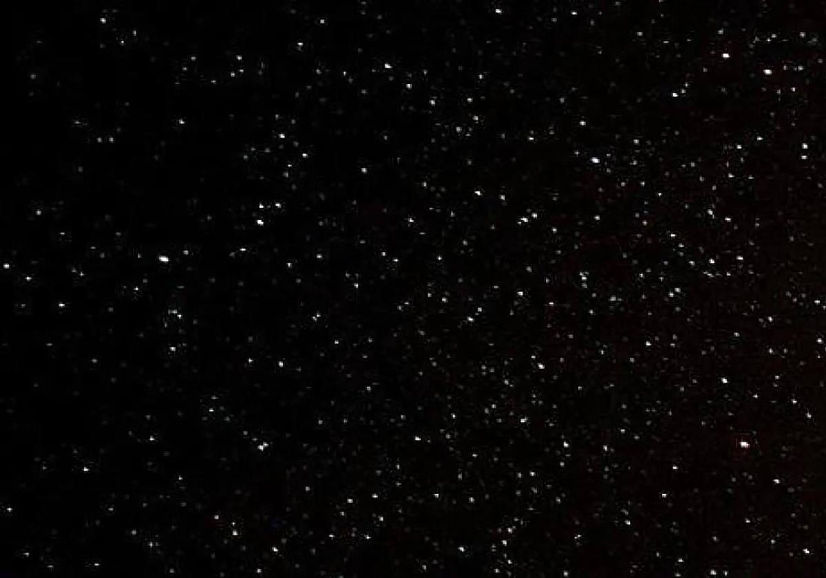 Imagen de archivo del cielo estrellado.