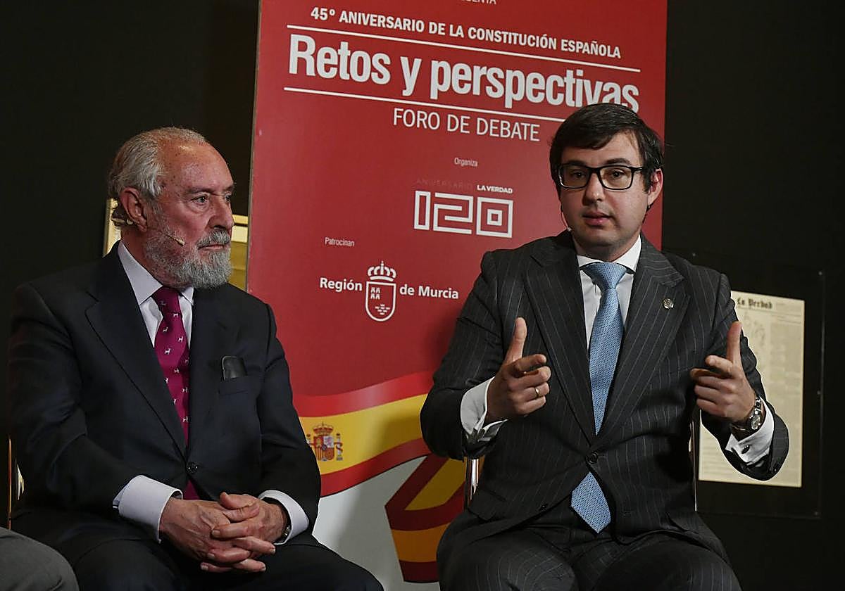 El foro &#039;Retos y perspectivas de la Constitución&#039;, en imágenes