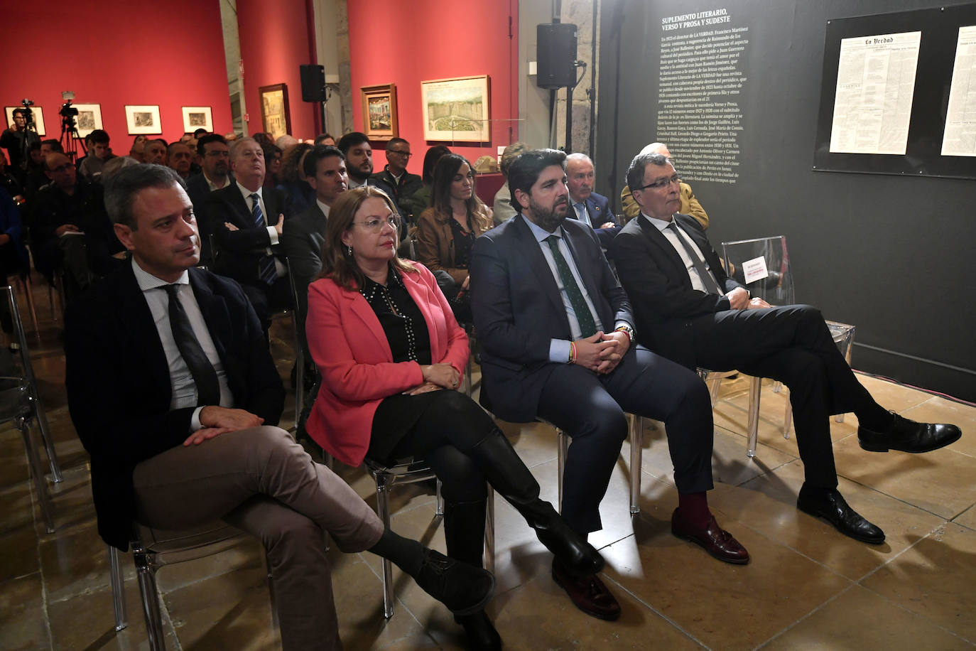 El foro &#039;Retos y perspectivas de la Constitución&#039;, en imágenes