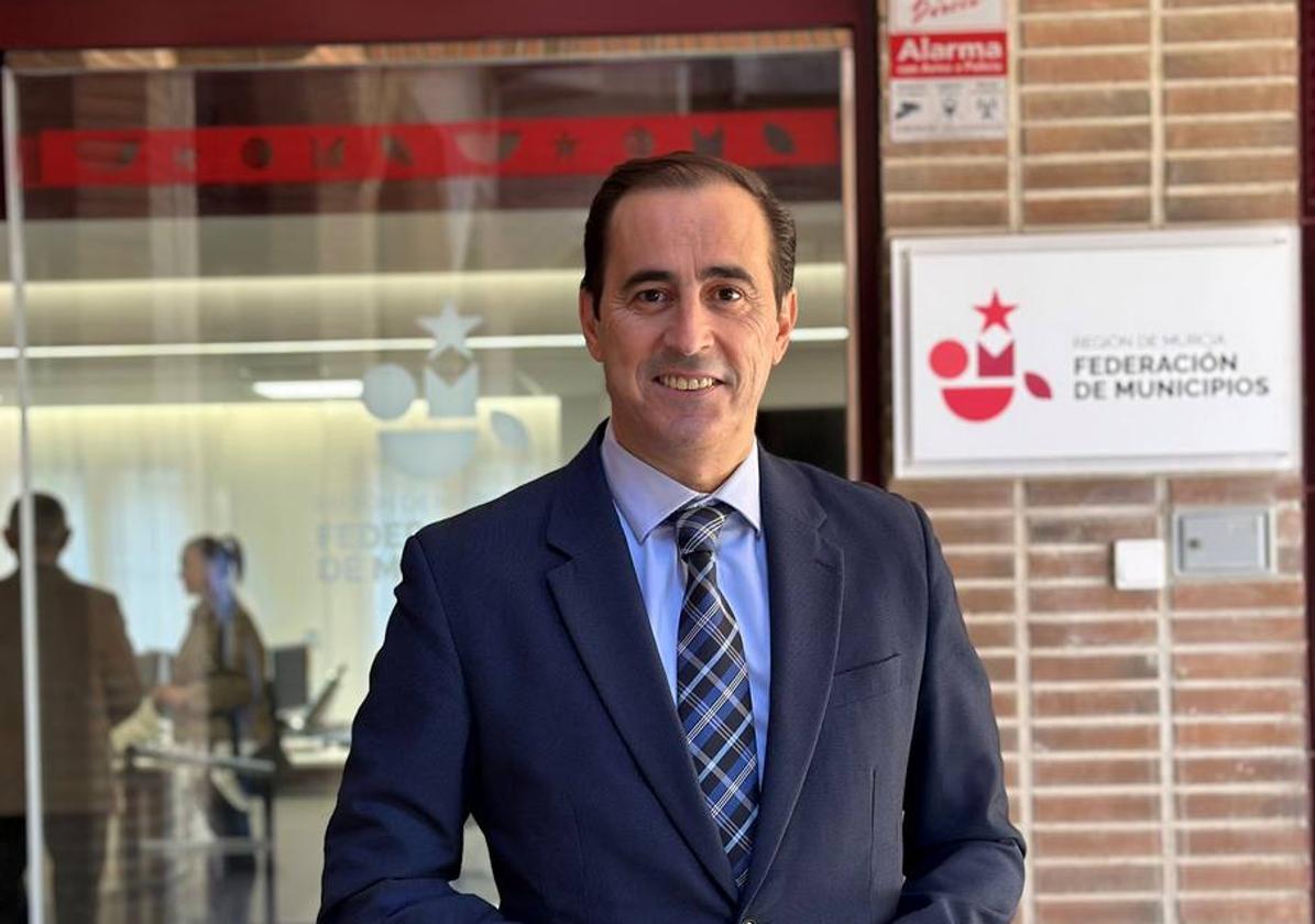 Al frente. Víctor López, presidente de la FMRM.