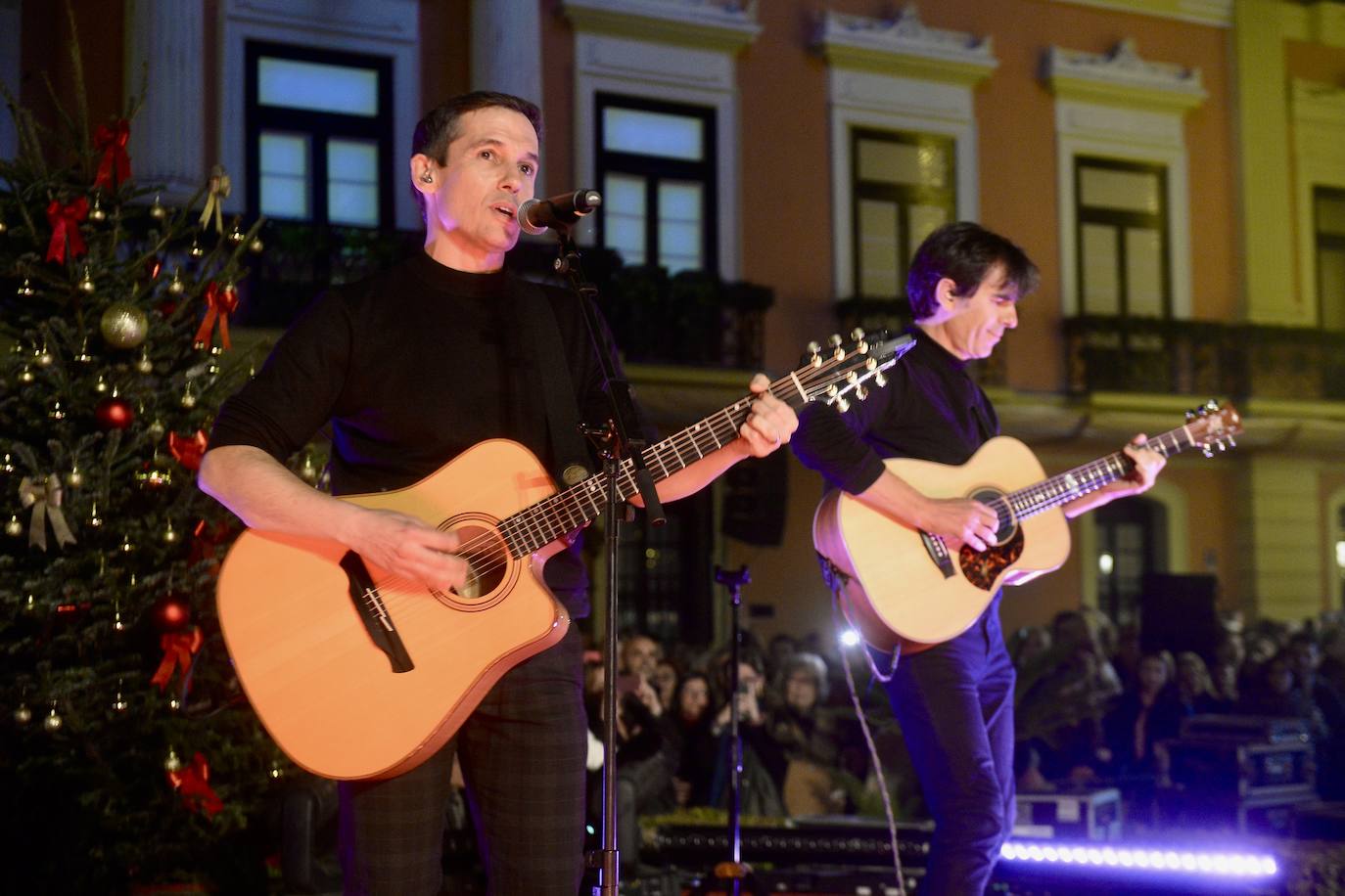 La inauguración del mercadillo de Navidad de Murcia, en imágenes