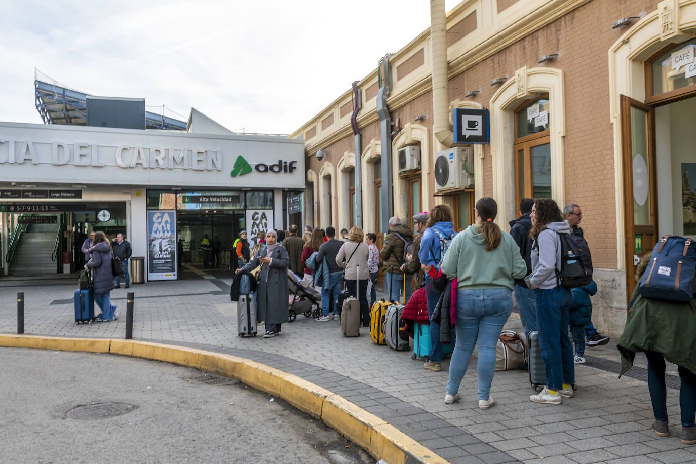 Llegada a Murcia del primer tren Avlo desde Madrid, en imágenes