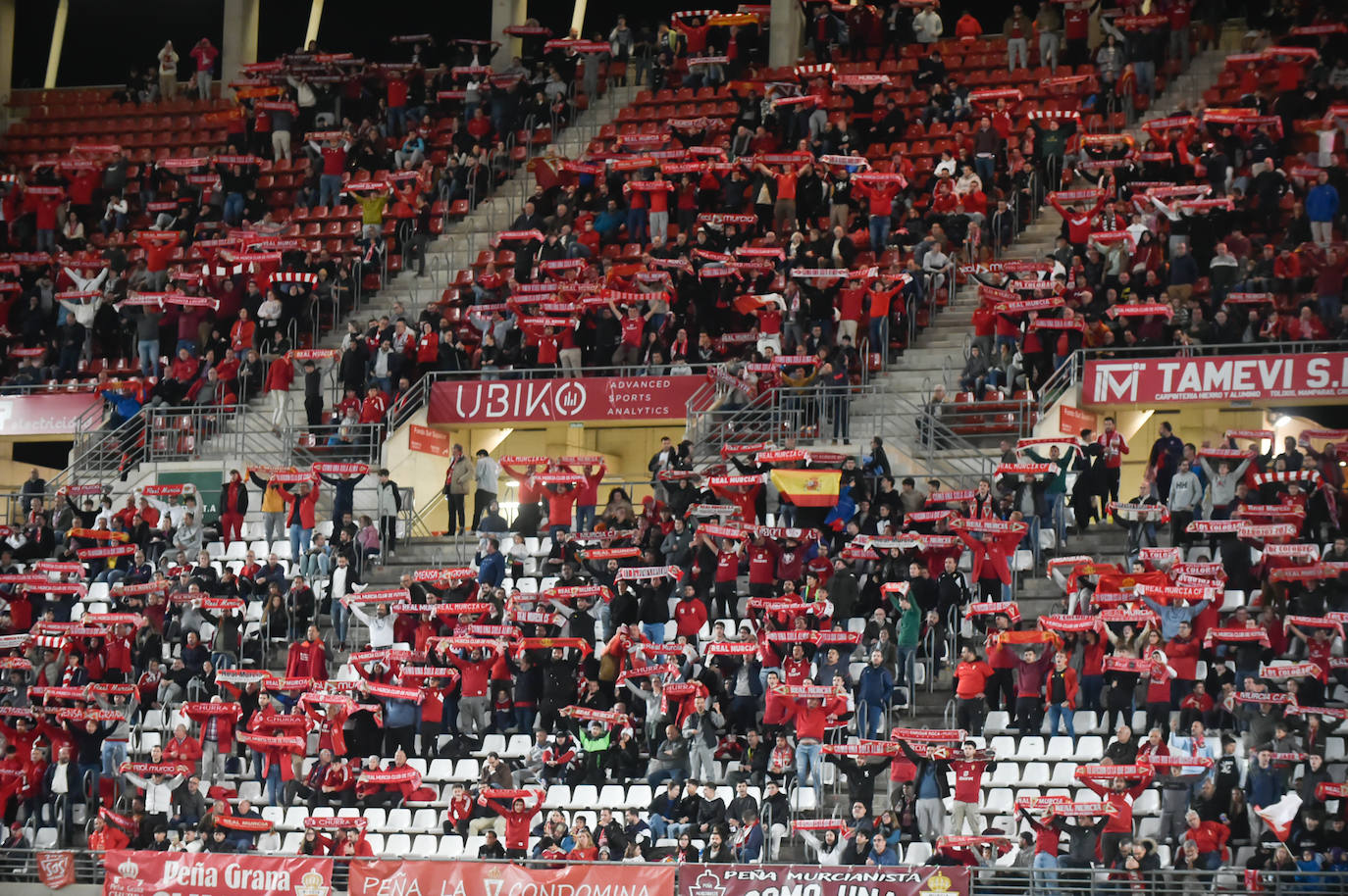 La derrota del Real Murcia frente al Antequera, en imágenes