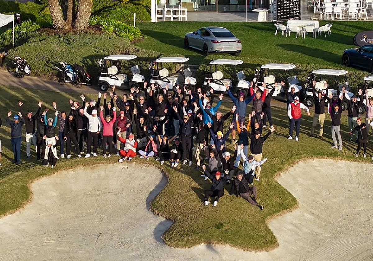 Los participantes. Eufóricos momentos antes de salir a disputar la prueba.