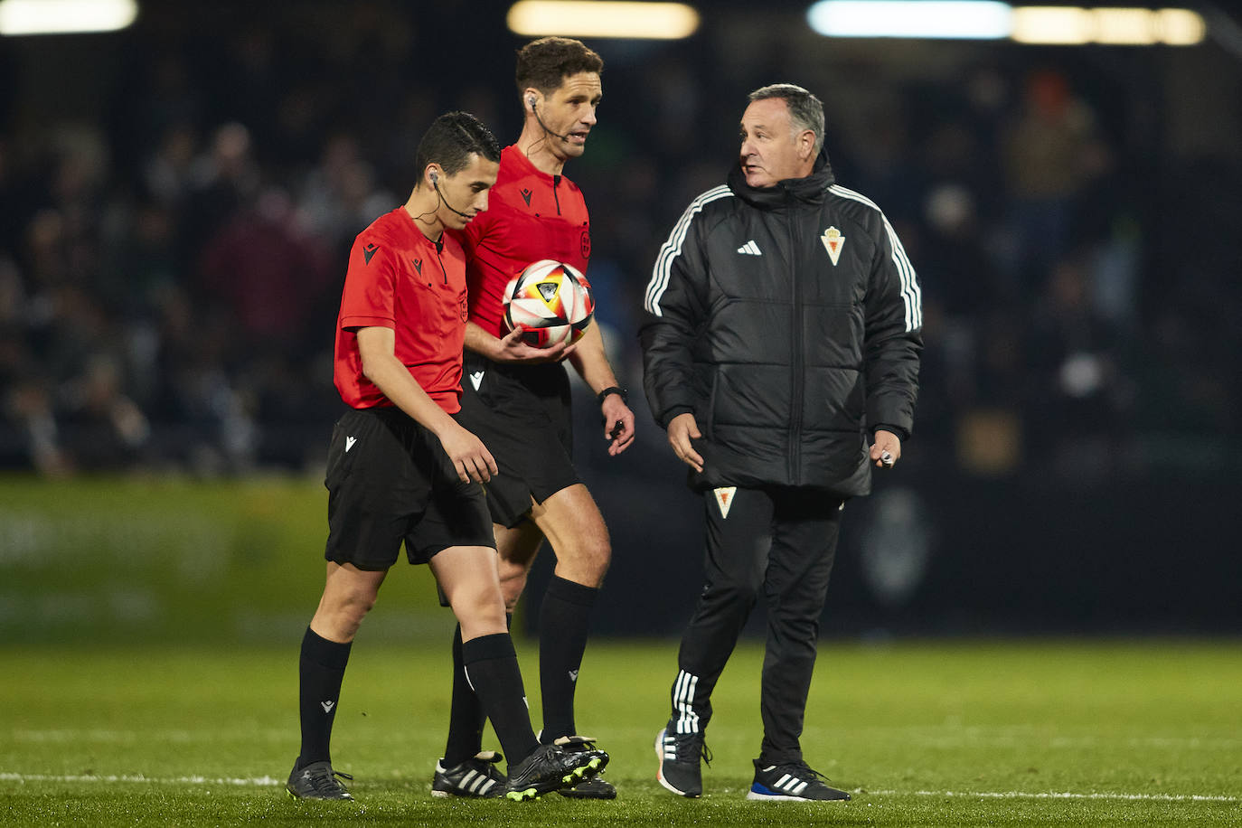 La derrota del Real Murcia frente al Castellón, en imágenes