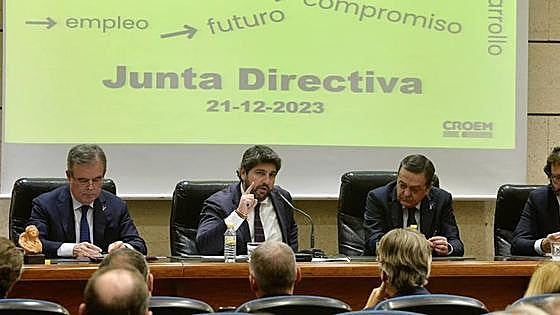 Albarracín anuncia para primavera la elección de su sustituto al frente de Croem