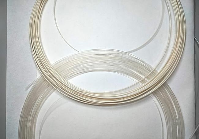 Filamentos de extrusión de distintos bioplásticos.