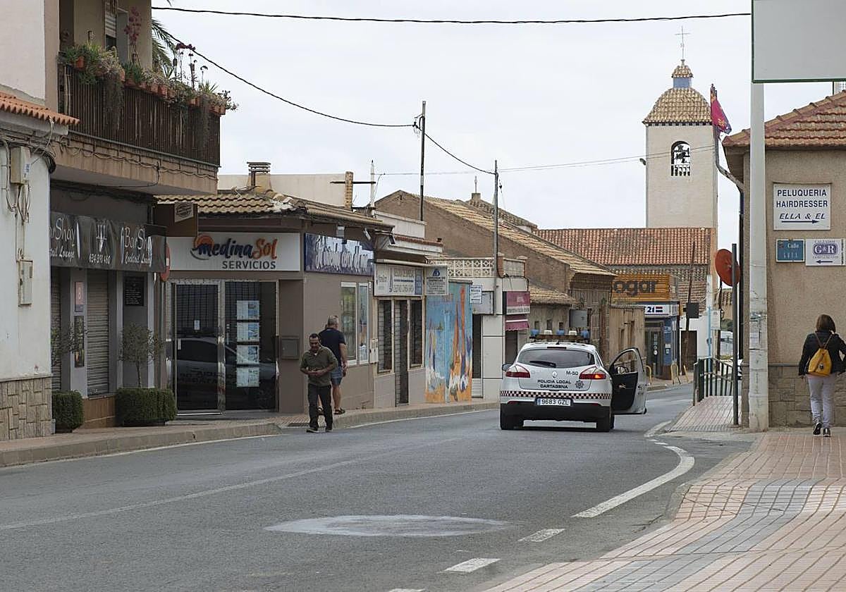 Un coche de policía en Los Belones en una imagen de archivo.