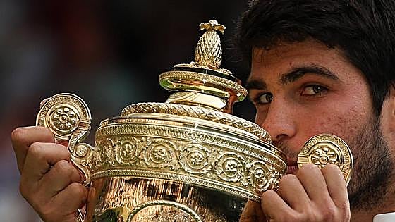 JULIO. Carlos Alcaraz se corona como nuevo rey de Wimbledon
