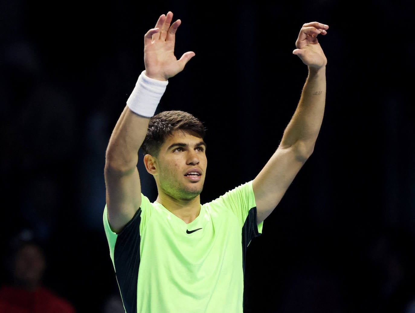 El partido de exhibición entre Alcaraz y Djokovic, en imágenes